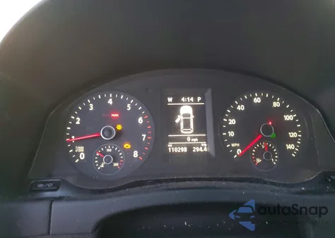 2017 Volkswagen Tiguan Highline z USA, uszkodzony, nr VIN WVGLV7AX6HK011471